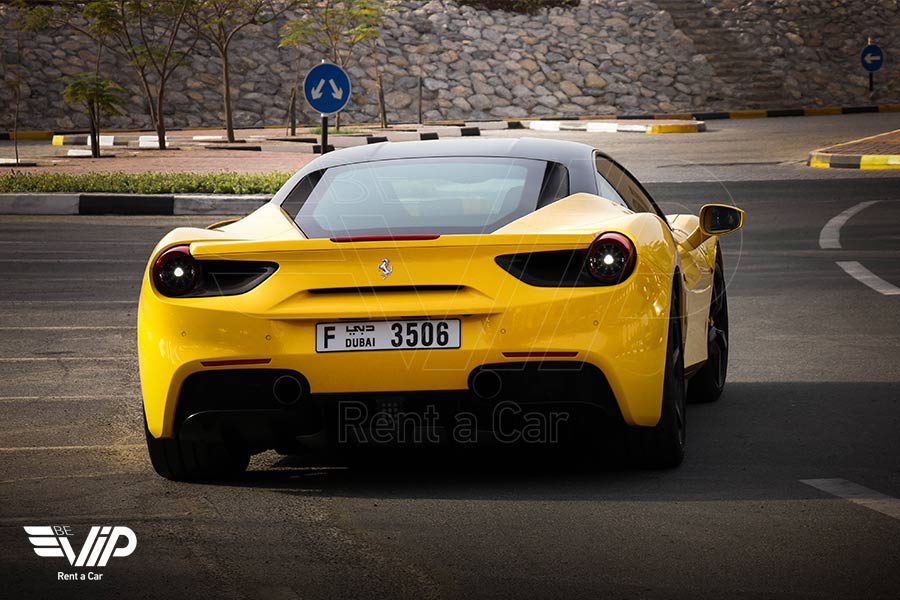 فيراري 488 جي تي بي