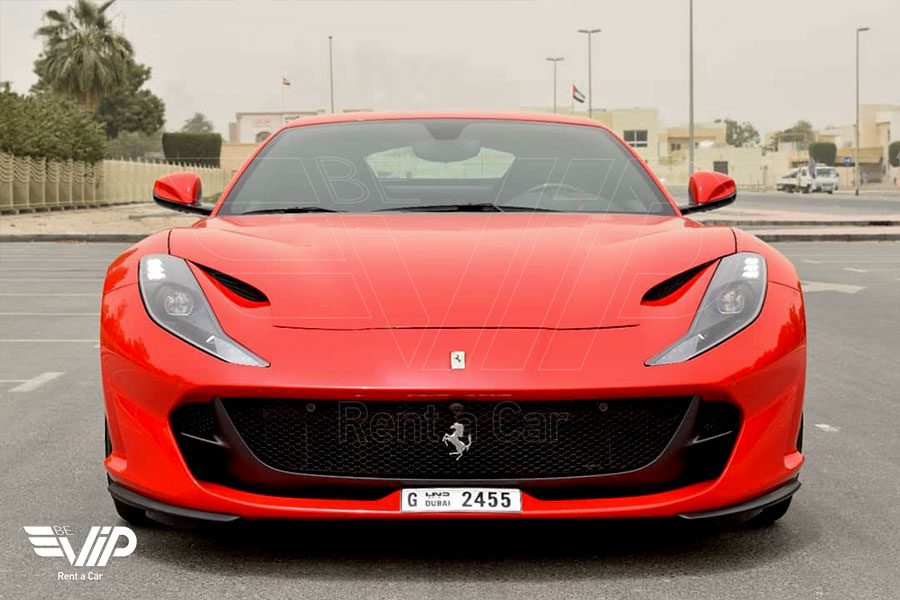 فيراري 812 سوبر فاست
