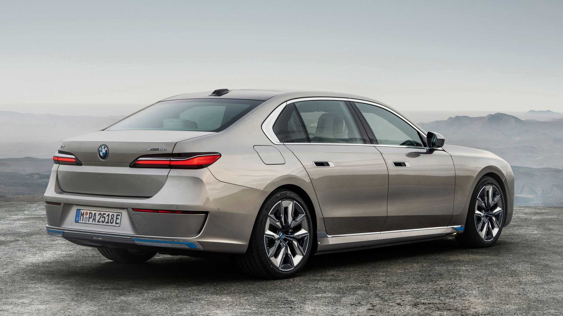 BMW_i7-2023-g3