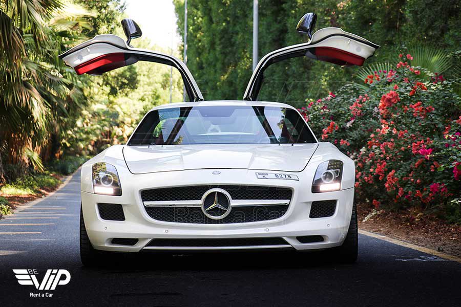 Mercedes SLS