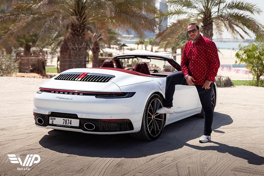 بورش 911 كاريرا كابريوليه