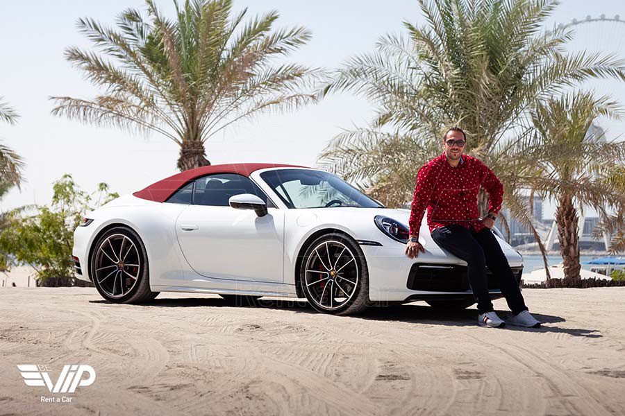 بورش 911 كاريرا كابريوليه
