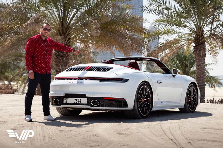 بورش 911 كاريرا كابريوليه