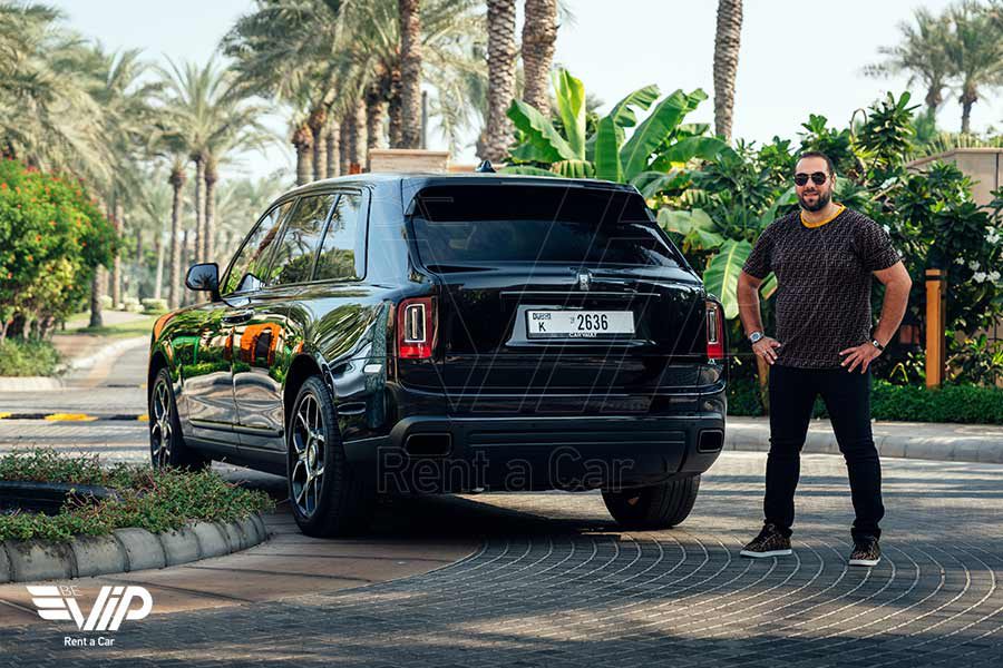 رولز رويس كولينان بلاك بادج