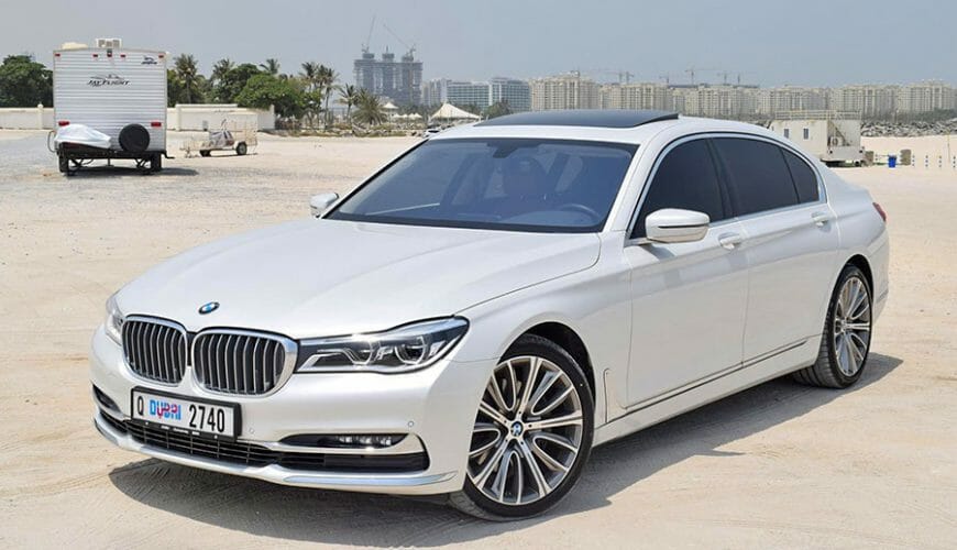 Luxury car rental in Dubai