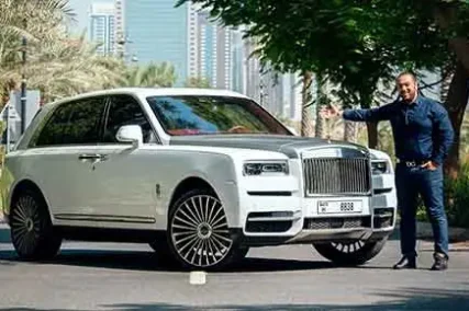 Rolls Royce Cullinan 2021