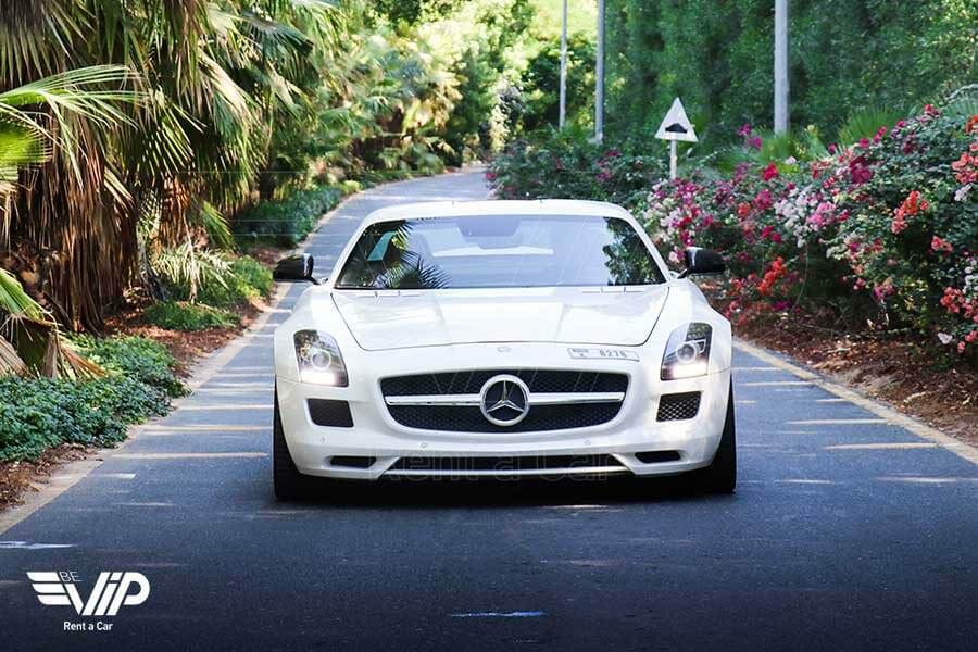 Mercedes SLS