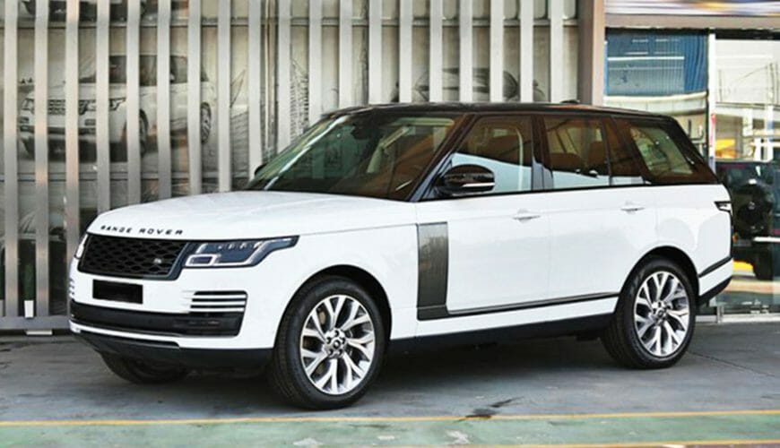 Luxury car rental in Dubai