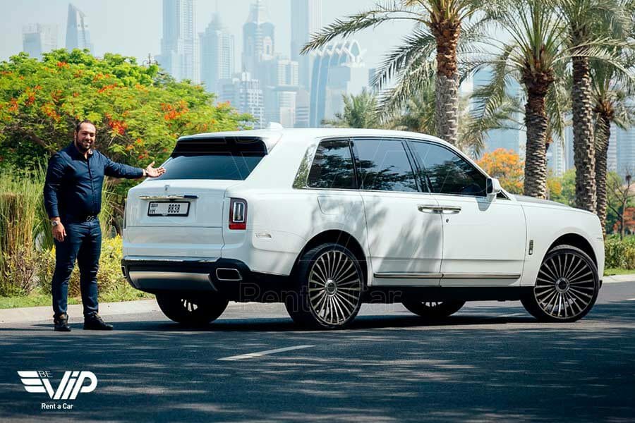 Rolls Royce Cullinan 2021