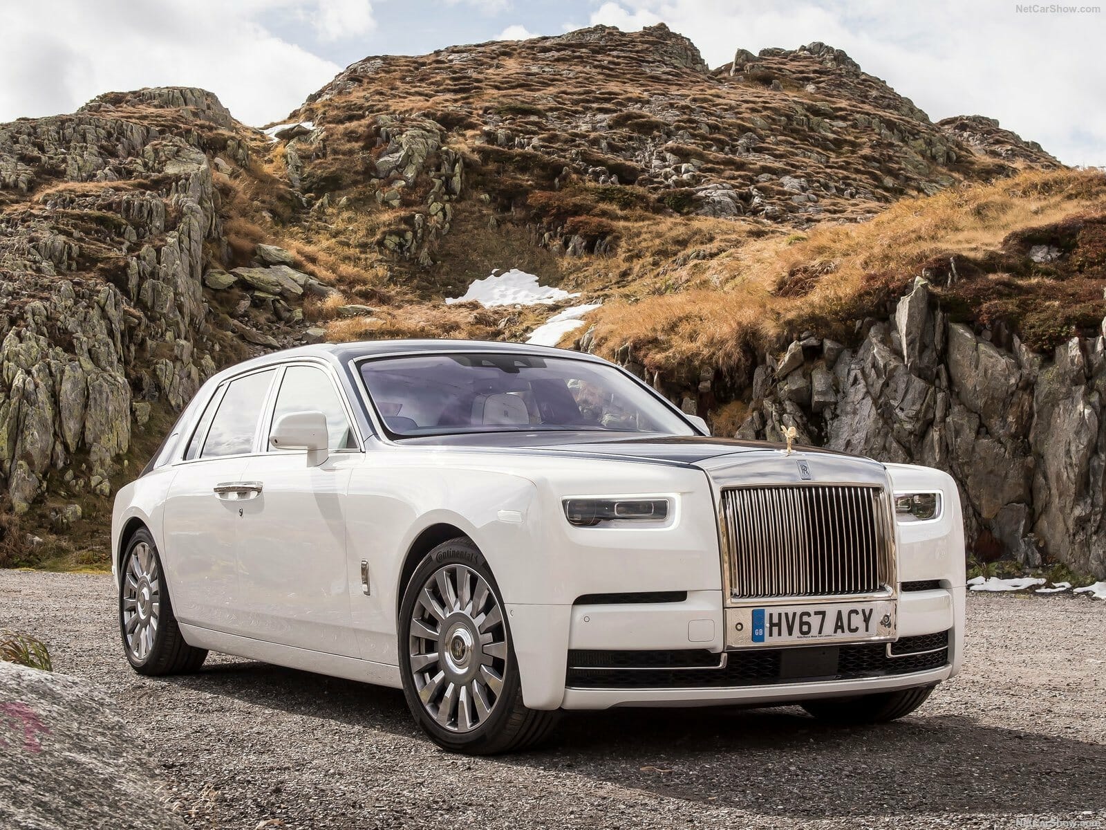 1-Rolls-Royce-Phantom