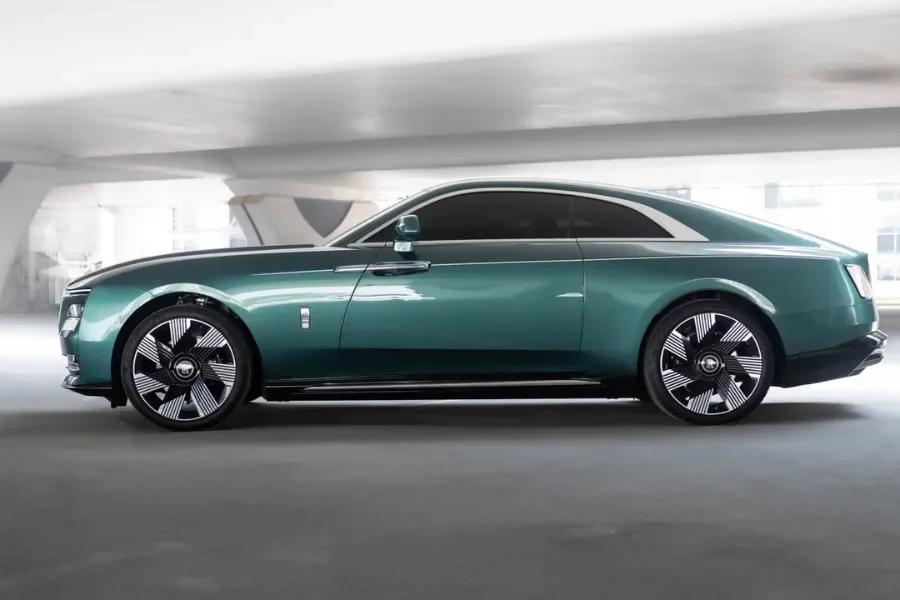 Rolls Royce Spectre 2025