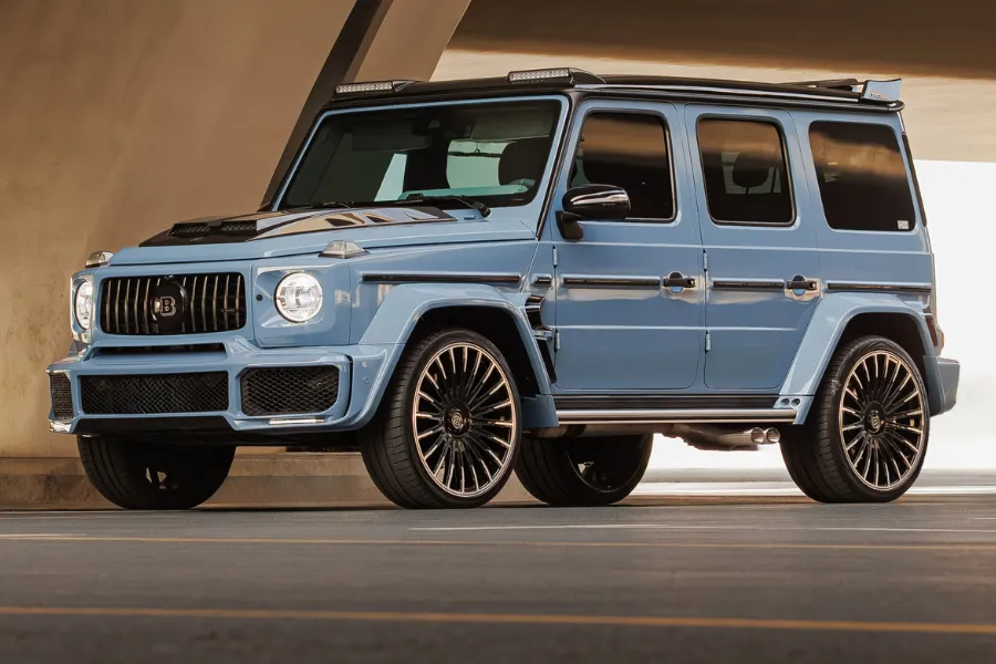 Luxury and sports car rental in dubai