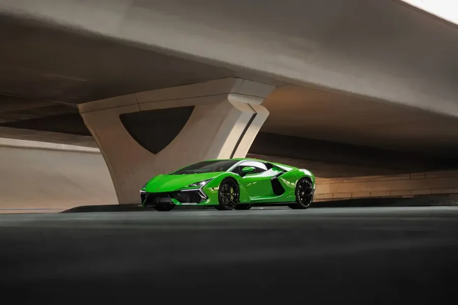 Lamborghini Revuelto Green