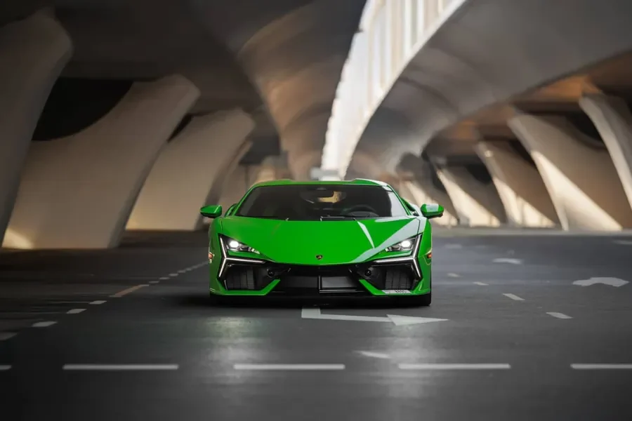 Lamborghini Revuelto Green